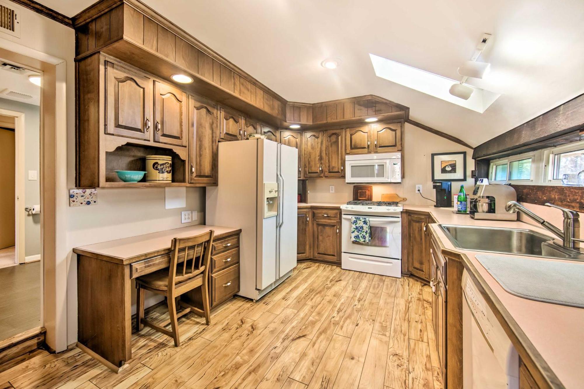 Runningwater Apartment In Lancaster With Deck Exterior foto